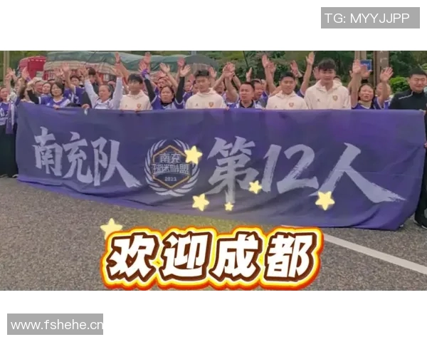 成都篮球队心理素质引发热议球迷对球队表现的看法与争论